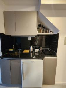 Sunset & Comfort Studio near Congreso by Lustra Rentals