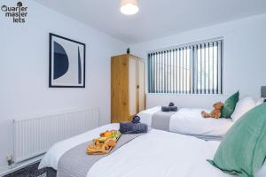 3x Bedroom Apartment that Sleeps 6x with Ample Parking