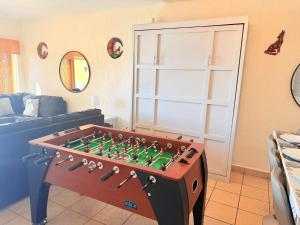 Princesa 3BR 2BA OV Penthouse- 502D