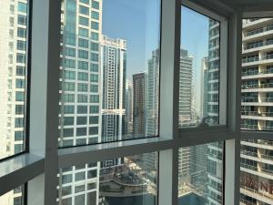 ZenStay - Charming Studio in JLT, near JBR &Marina