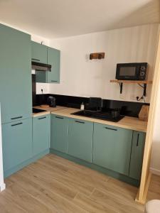 Beau studio rénové tout confort