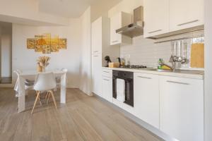 Accommodation with free parking near to the centre