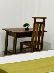 White House River Villa