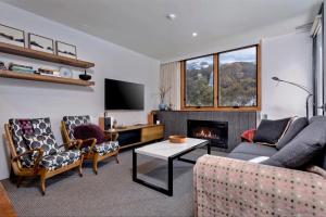 Alpine Gloria - Squatters 17