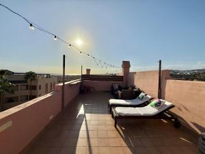 Riviera Retreat with private rooftop and sea views