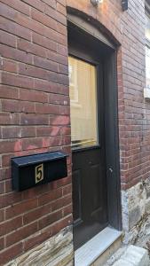 Chic Japanese Vibes in Liberty Village 10 min walk to FIFA World Cup & GO Station