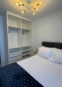 Bluetique Stays Modern 2BR Stay Near Beach & Shopping
