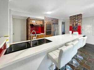 MetaWise Cozy Room 1 in Shared Home Free Parking