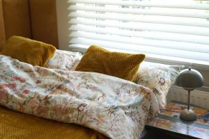 Cosy Modern Flat - Balcony & Cinema