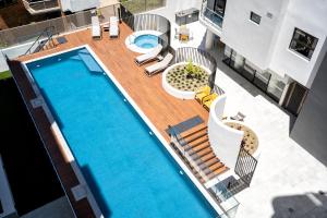 Unit 10207 Cotton Tree