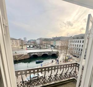 Luxury 4 Bedrooms 176 m2 Water View Top Location