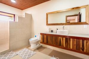 Las Cotingas Ocean View