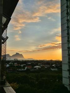 Praiapê - Novíssimo na Barra com acesso a praia