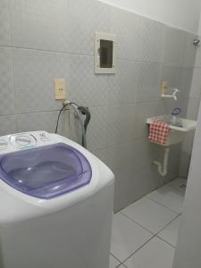 Solar das Bromélias, Apartamento amplo para até 6 pessoas - 50m da praia em Bombinhas!