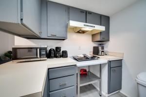 Near Tech Hub and Transit Central Bellevue Home