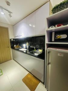 Cozy & Comfy Stay at MOA - 1BR Entire Unit Shore Residence