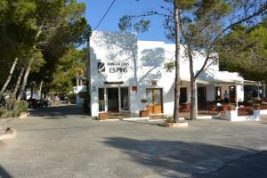 Hotel Bungalows Es Pins - Formentera Vacaciones Playa Migjorn Španělsko
