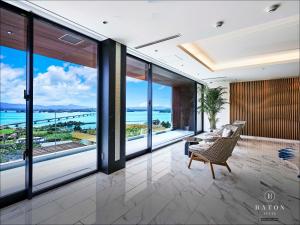BATON SUITE Okinawa Kourijima