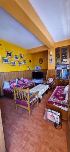 NANA Homestay
