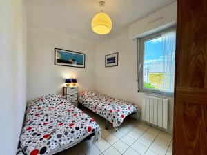 Carnac T2 en RDC avec Terrasse pour 4, Animaux admis - FR-1-377-106