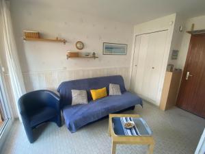 Studio Front de Mer avec Balcon et Parking Privé - FR-1-837-58