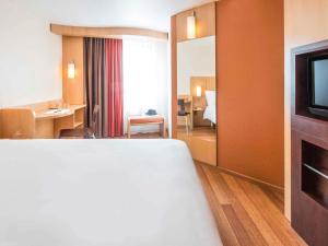 ibis Nantes Centre Tour Bretagne