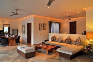 Fidela Comfortable 3 BR Private Pool Villa ZN417