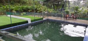 Hill valley farm resort