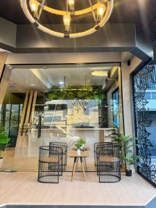 โรงแรมเดอะไนน์ พรีเมียร์