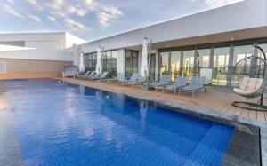 Menlyn Maine Trilogy Apartment 217