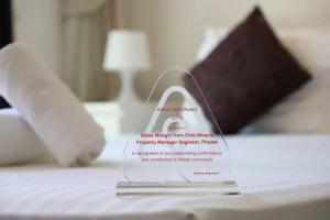 Waterfront 16D seaview 2 BR apartment - 5 min walk to Karon beach