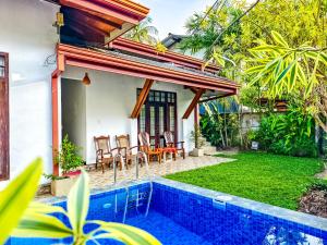 City Beach Apartment