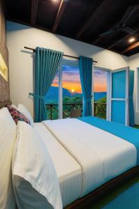 Munnar Tea Estate Cottage and Resort - Away From City Hustle