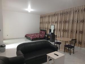 Big Studio In Abu Dhabi Corniche