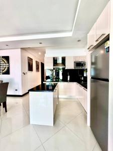 Pool Villa Karaoke Jomtien Pattaya