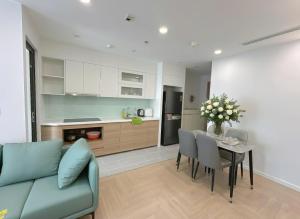 Asahi Luxstay - Ninety Complex Serviced Apartment 10 minutes Hoan Kiem Lake