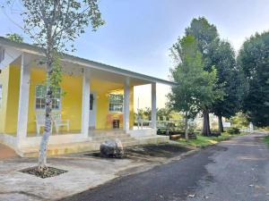 สะพรั่งกลางขุนเขา - Saprung on the mountain