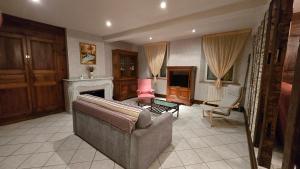 Grand Appart - centre ville - thermes - aquensis - parking privé