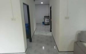 khlongnin Householder