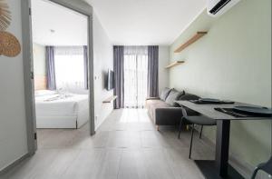 Charming 1-Bed Apt (T3- 629)