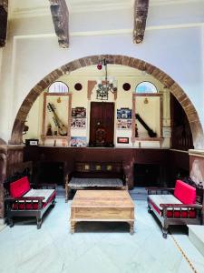 The Juna Mahal