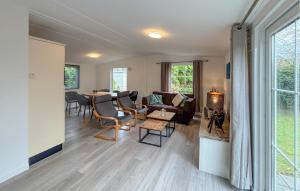 Awesome Stacaravan In Goedereede With Wifi