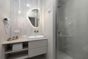 Stylowe Apartamenty z Parkingiem & Balkonem Greeneri Park by Noclegi Renters