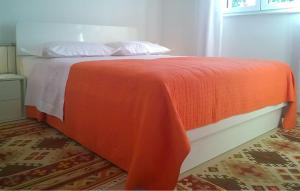 Stunning Apartment In Podstrana With Wifi