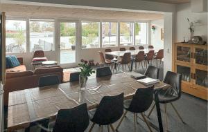 7 Bedroom Stunning Home In Samsø