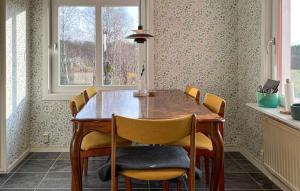 Stunning Home In Mårdaklev With Wifi