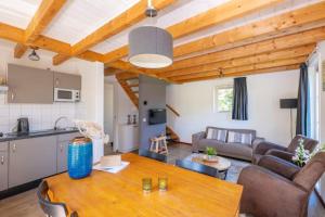 4-person Premium Zeeland Cottage