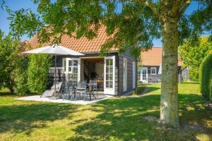 4-person Premium Zeeland Cottage