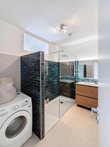 Calvi à pied : terrasse vue mer, 2 chambres, parking privé