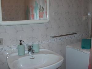 Central & Beach Los Cristianos by HelloApartments